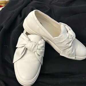 White deck shoes